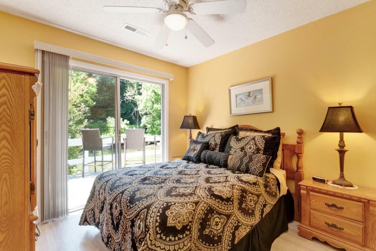 2 Bed 1 Bath Vacation In Sylva